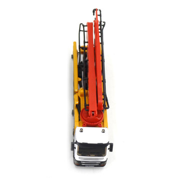 Металлический грузовик бетононасос HuiNa Toys 1:50 - HN1709-RED