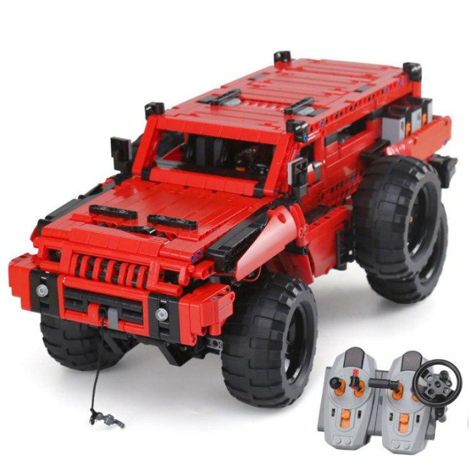 Конструктор XINGBAO 23007 Внедорожник Мародер - Technic 4731