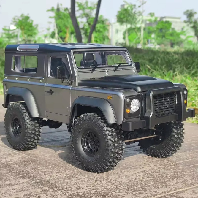 Радиоуправляемый внедорожник Defender D90 4WD 1:10 - MN-999-GREY