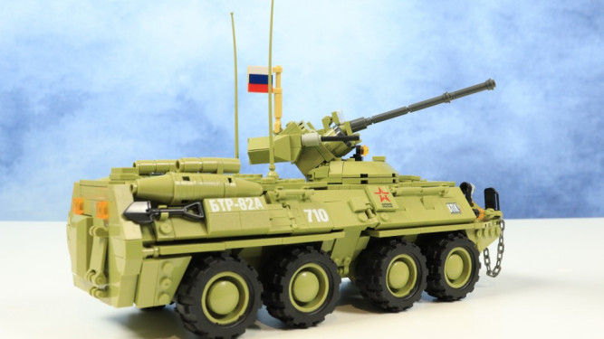Конструктор Армия России - Российский бронетранспортёр БТР-82А - АР-01028