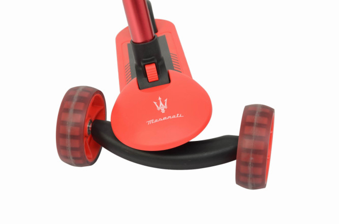 Трехколесный беговел-самокат Maserati с сиденьем - CLB-0140-RED