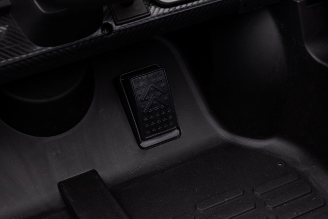 Детский электромобиль Lamborghini Veneno Mini 4WD 12V - XMX615B-BLACK-PAINT