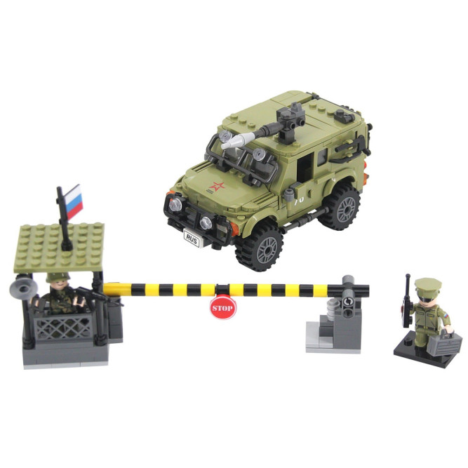 Конструктор Армия России &amp;quot;Военный внедорожник&amp;quot; - АР-01005