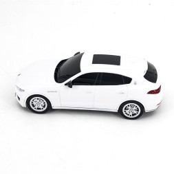 Радиоуправляемая машина MZ Maserati SUV Levante MY White 1:24 - 27056-W