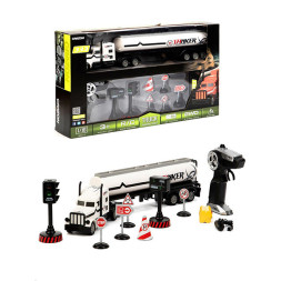 Радиоуправляемый грузовик цистерна и набор дорожных знаков (2WD, акб, 1:16) - GM1936