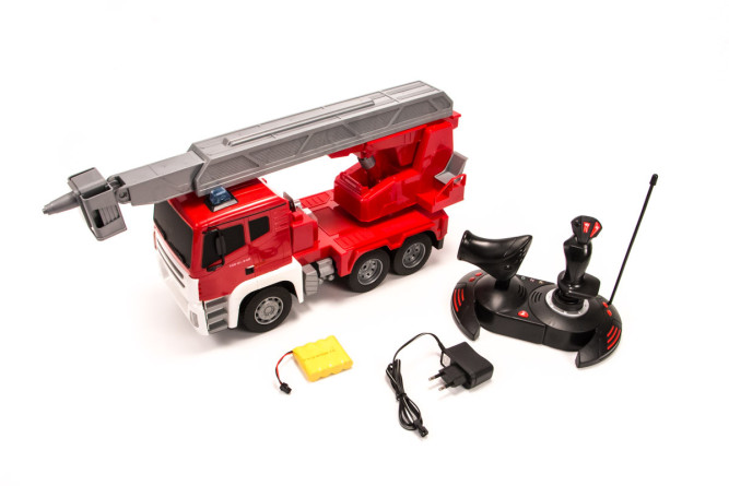 Радиоуправляемая пожарная машина 1:18 (джойстик) - MZ-2081