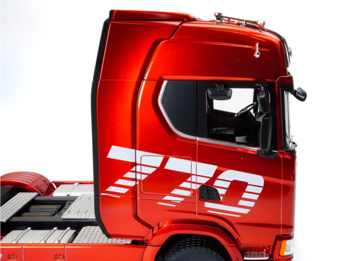 Радиоуправляемый тягач Scania HUINA масштаб 1:18 - HN1501