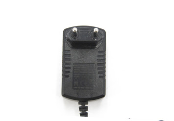 Зарядное устройство HKI 12V 1000 mAh для электромобилей - HK150V-120100