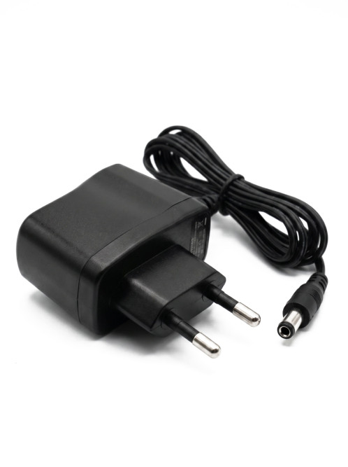 Зарядное устройство HKI 6V 700 mAh для электромобилей - HK075V-060070