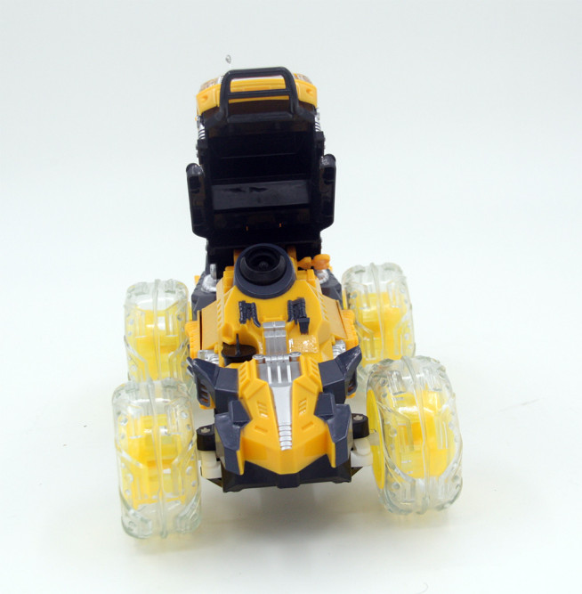 Радиоуправляемая машина-перевертыш Bubble Car желтая - 333-PP03